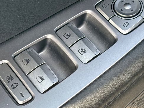 Used 2022 Hyundai Palisade SEL w/ Premium Package image 33