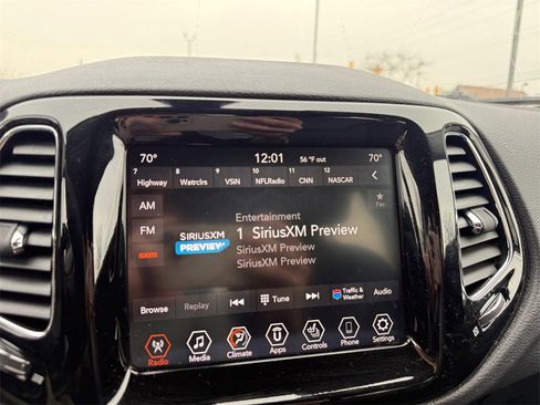 Used 2018 Jeep Compass Limited image 17