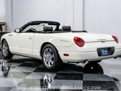Used 2002 Ford Thunderbird image 10