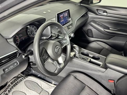Used 2019 Nissan Altima 2.5 S FWD image 13
