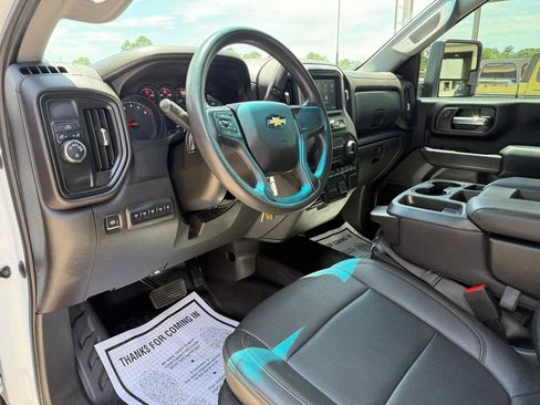 Used 2022 Chevrolet Silverado 2500 W/T w/ WT Convenience Package RWD image 11