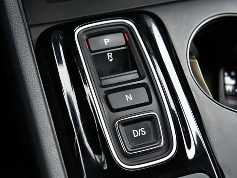 Used 2024 Honda Pilot EX-L image 29