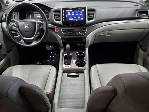 Used 2017 Honda Ridgeline RTL-T image 23