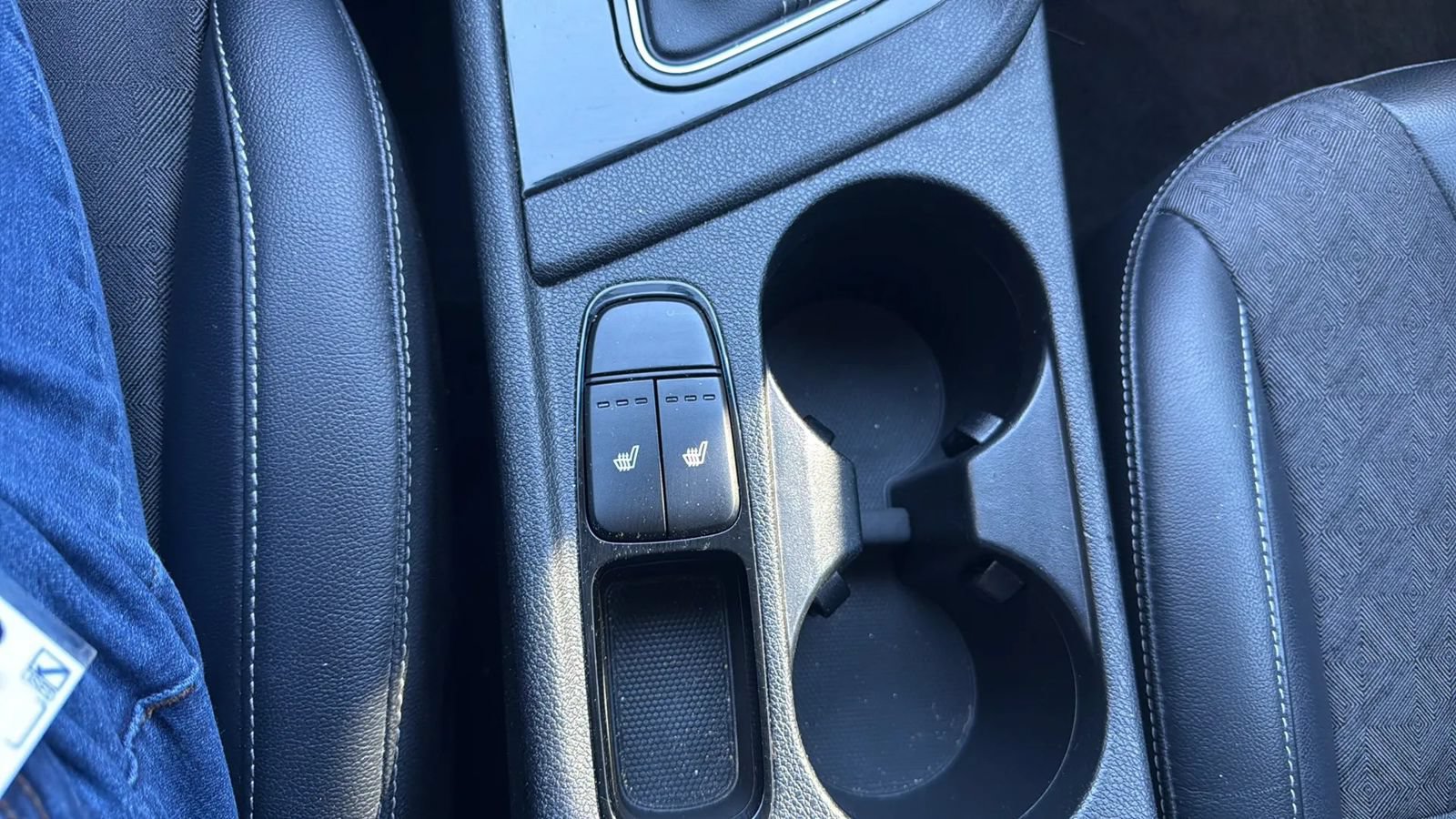 Used 2017 Kia Niro FWD image 13