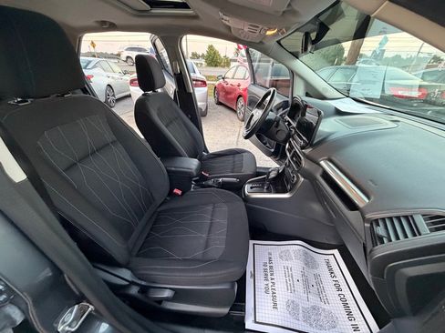 Used 2018 Ford EcoSport SE w/ SE Convenience Package FWD image 9
