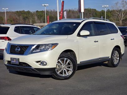 Used 2016 Nissan Pathfinder SL w/ SL Premium Package