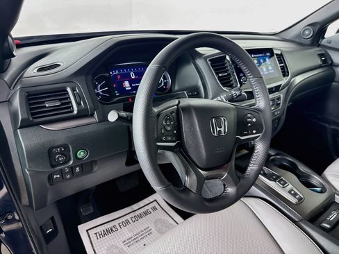 Used 2023 Honda Passport EX-L image 8