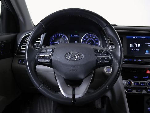 Used 2020 Hyundai Elantra Limited w/ Ultimate Package 03 FWD image 27
