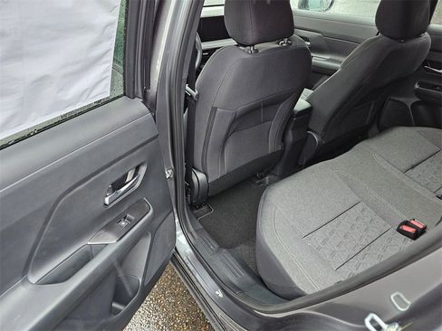 New 2026 Nissan Kicks SV image 5