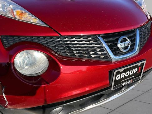 Used 2012 Nissan Juke SL FWD image 28