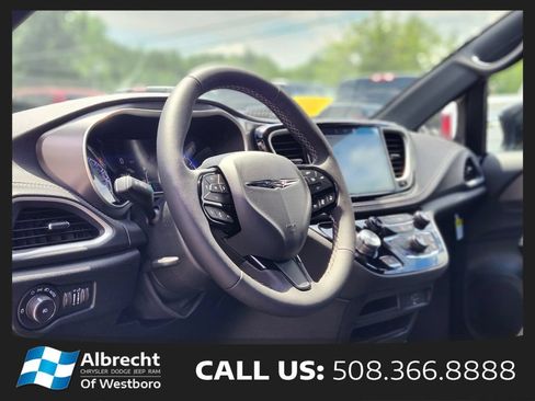 New 2026 Chrysler Pacifica Select w/ S Appearance Package AWD/4WD image 20