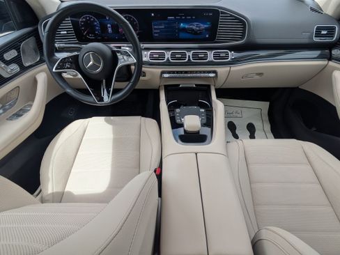 Used 2025 Mercedes-Benz GLE 450 4MATIC Coupe image 14