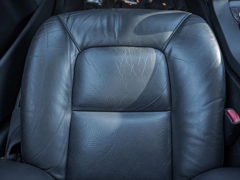 Used 2008 Volvo V70 image 25