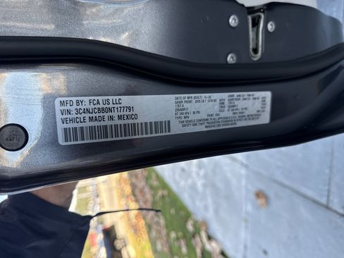 Used 2022 Jeep Compass Latitude w/ Sun and Sound Group image 36