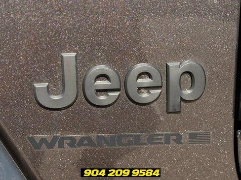 Used 2023 Jeep Wrangler Unlimited Sport AWD/4WD image 12