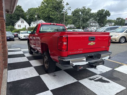 Used 2018 Chevrolet Silverado 2500 W/T RWD image 4