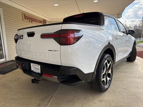 Used 2022 Hyundai Santa Cruz Limited AWD/4WD image 7