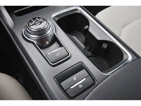 Used 2020 Ford Fusion SE w/ Equipment Group 151A image 27