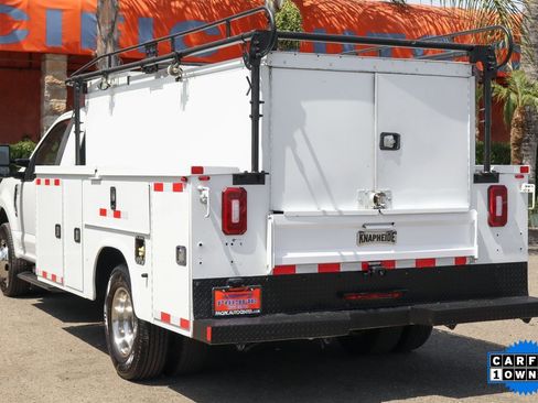 Used 2019 Ford F350 XL w/ Power Equipment Group image 9