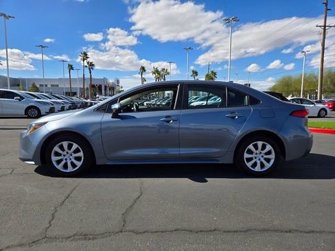 Certified 2025 Toyota Corolla LE image 6