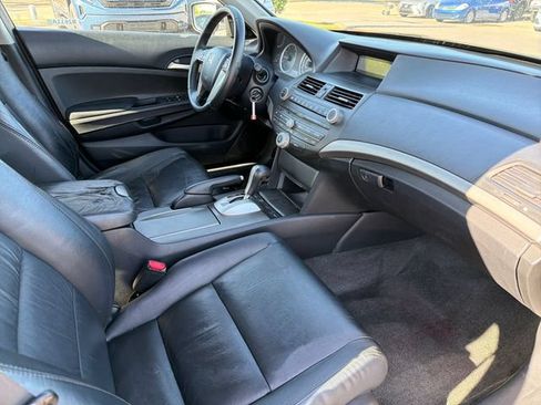 Used 2011 Honda Accord SE image 21