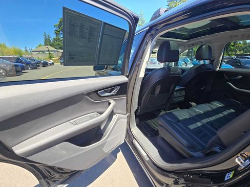 Used 2017 Audi Q7 3.0T Premium AWD/4WD image 15