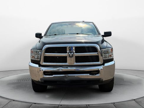 Used 2017 RAM 2500 Tradesman w/ Chrome Appearance Group AWD/4WD image 7