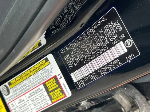 Used 2025 Toyota Camry LE FWD image 38