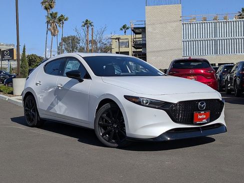 New 2026 MAZDA MAZDA3 Hatchback w/Premium Plus Pkg AWD/4WD image 3