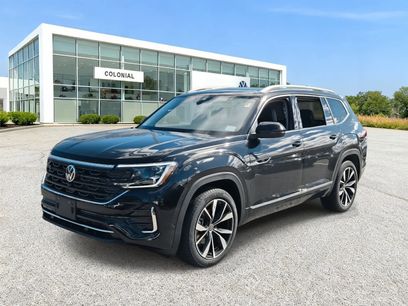New 2026 Volkswagen Atlas SEL Premium R-Line