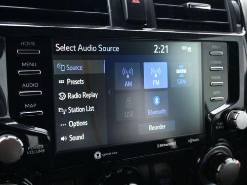 Used 2022 Toyota 4Runner TRD Off-Road Premium image 34