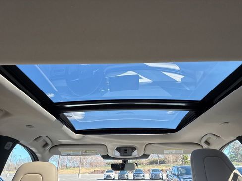 Used 2025 INFINITI QX60 Luxe image 6