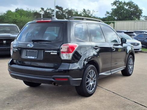 Used 2017 Subaru Forester 2.5i w/ Alloy Wheel Package image 4