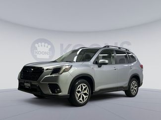Used 2022 Subaru Forester Premium image 1