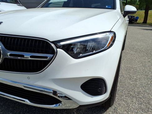 New 2026 Mercedes-Benz GLC 300 4MATIC image 2