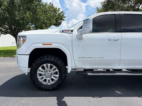 Used 2020 GMC Sierra 2500 Denali w/ Technology Package AWD/4WD image 5