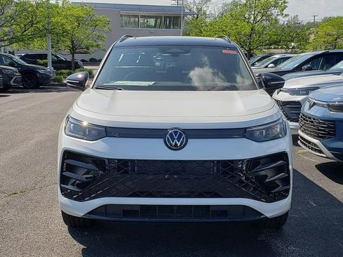 New 2026 Volkswagen Tiguan SE R-Line AWD/4WD image 5