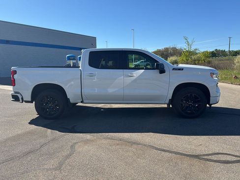 Used 2024 Chevrolet Silverado 1500 RST w/ Convenience Package II AWD/4WD image 6