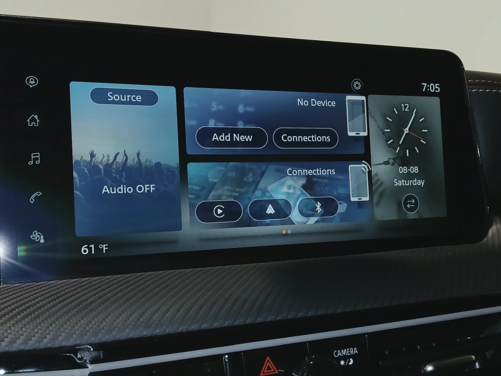 Used 2025 Nissan Kicks SR FWD image 20