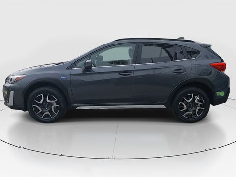 Certified 2023 Subaru Crosstrek Hybrid w/ Moonroof Package w/Navigation image 4