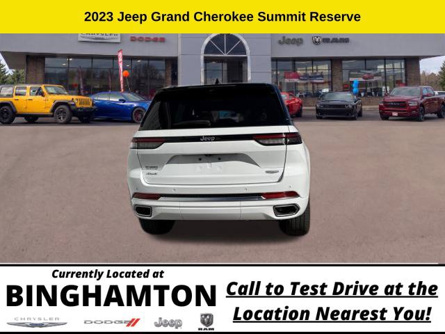 Used 2023 Jeep Grand Cherokee Summit AWD/4WD image 8