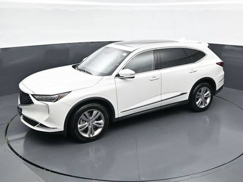 Used 2024 Acura MDX SH-AWD image 35
