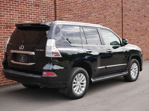 Used 2015 Lexus GX 460 w/ Premium Package AWD/4WD image 25