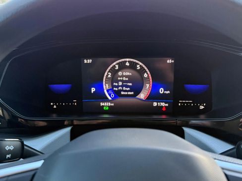 Used 2022 Volkswagen Taos S image 15