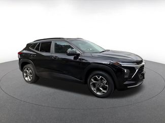 Used 2025 Chevrolet Trax LT video 2