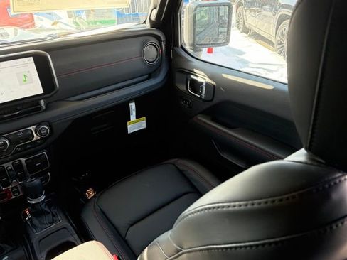 New 2026 Jeep Wrangler Unlimited Rubicon 392 image 34