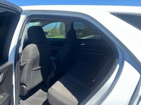 Used 2020 Chevrolet Equinox LT FWD image 12