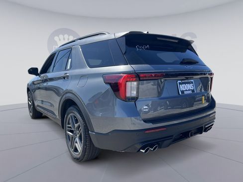New 2026 Ford Explorer ST w/ Sun And Sound Package AWD/4WD image 4