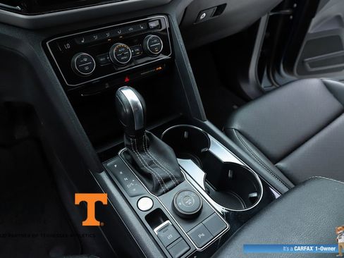 Used 2023 Volkswagen Atlas SE w/ Black Wheel Package AWD/4WD image 24