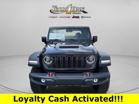 New 2025 Jeep Gladiator Mojave w/ Convenience Group image 3